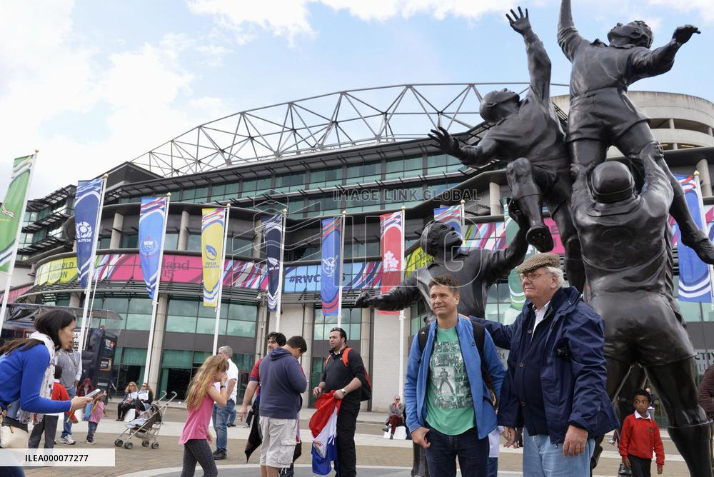 England off to winning start at RWC