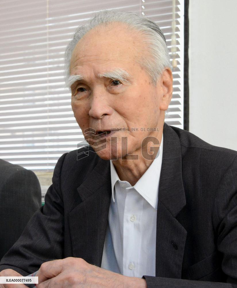 Ex-PM Murayama gives press conference on security laws