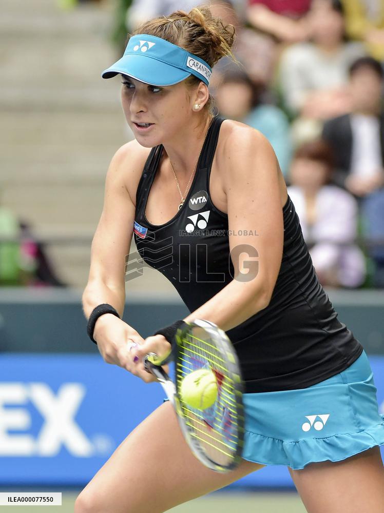 Radwanska beats Bencic for 2nd Pan Pacific Open title
