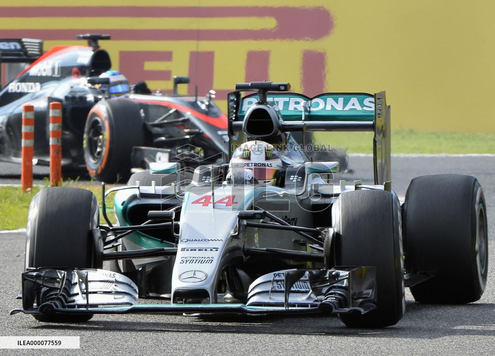 Hamilton tops Rosberg in Japanese Grand Prix