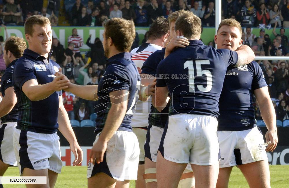 Rugby: Scotland top U.S. to head Japan's pool at RWC