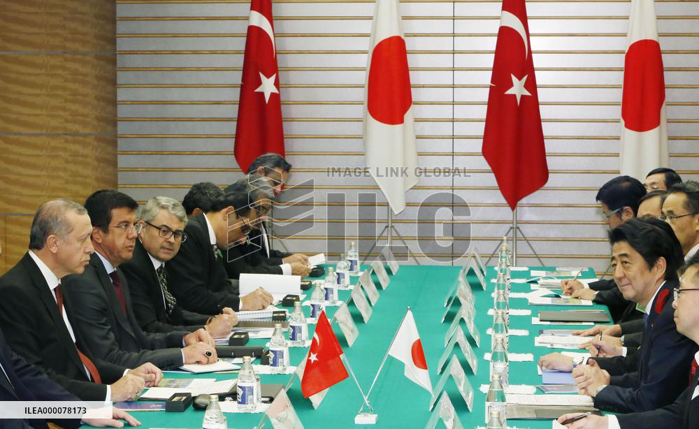 Japan PM Abe, Turkish President Erdogan