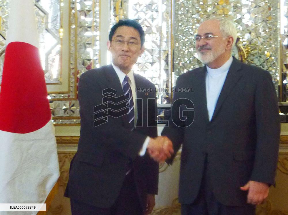 Japan, Iran foreign ministers meet