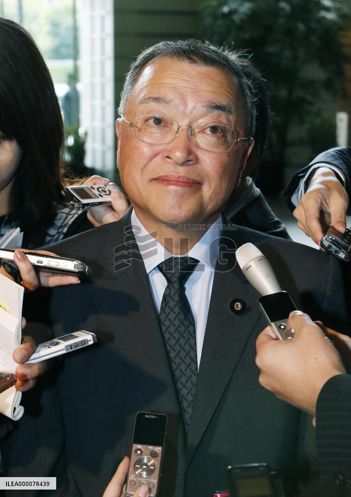 Abe orders preparation of multiple rates for 2017 sales tax hike