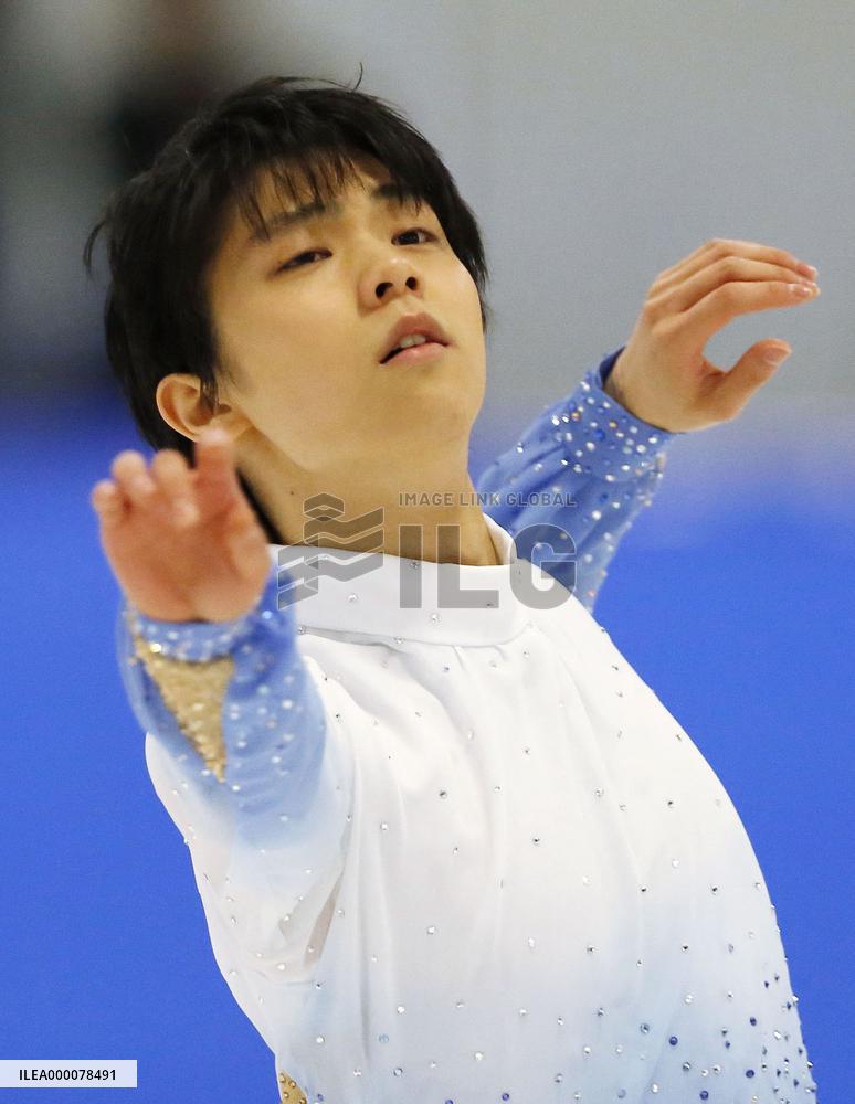 Hanyu tops men's short program in Autumn Classic