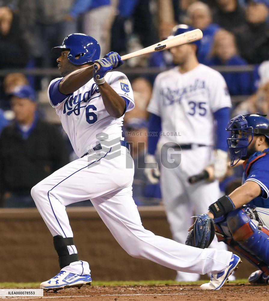 Royals beat Blue Jays 5-0 in AL Championship Series opener
