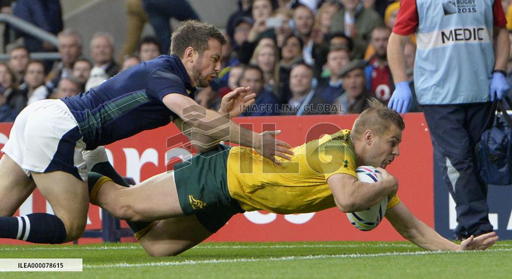 Rugby: Australia edge Scotland on last-minute penalty