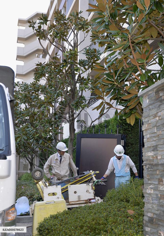 Constructor investigates piling for Yokohama condo over defect
