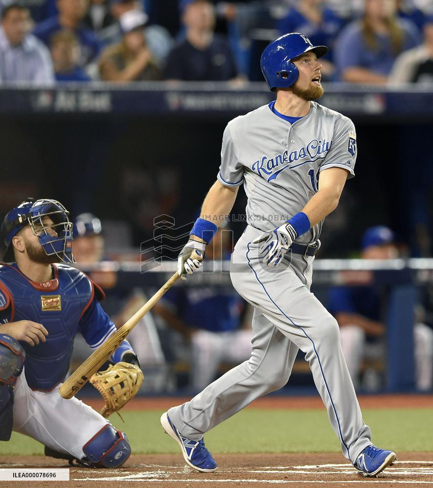 Royals take 3-1 lead in ALCS