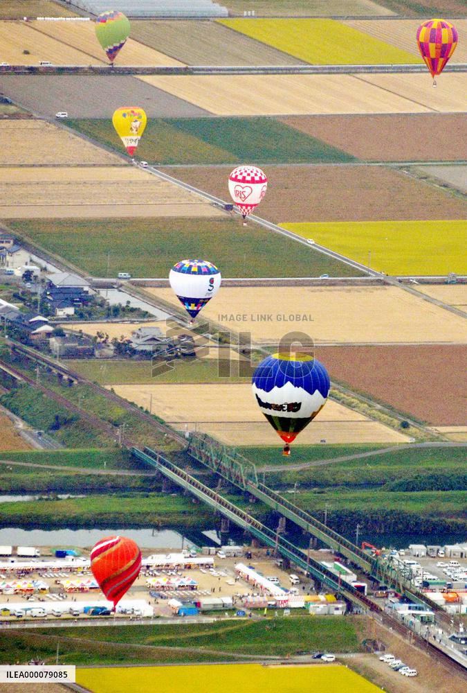 Balloon Fiesta starts in Saga