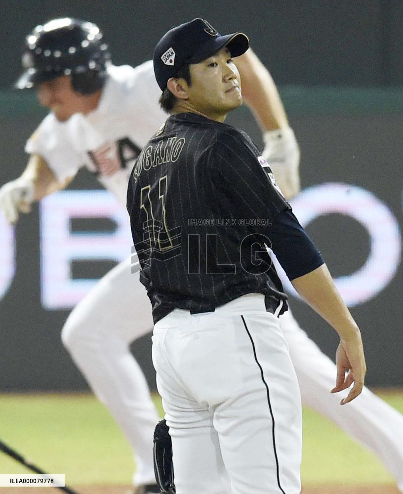 Japan face off against U.S. in Premier 12