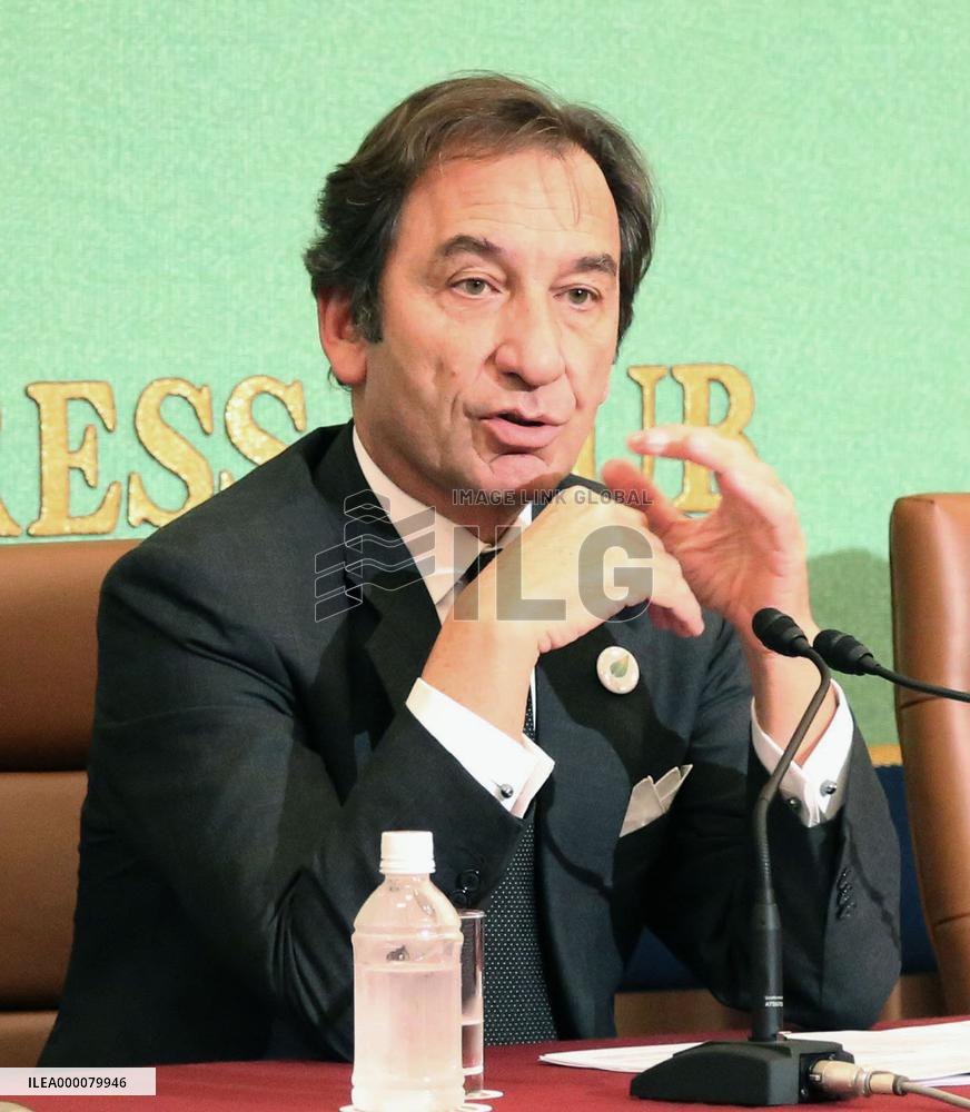 French envoy calls for unity ahead of U.N. climate conference