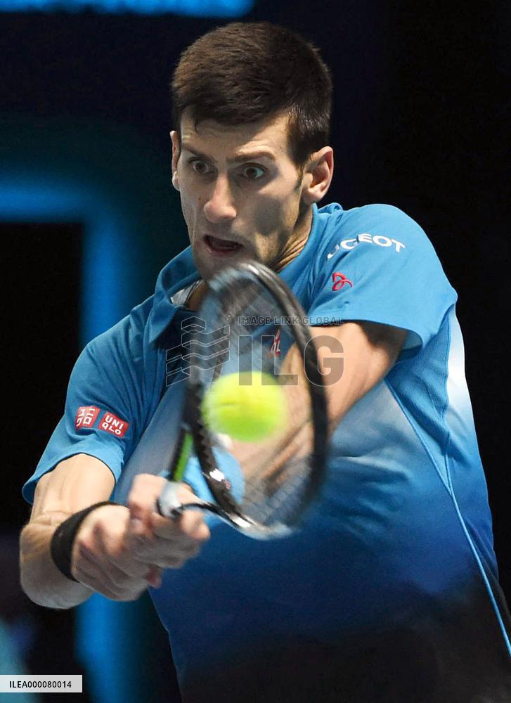 Djokovic qualifies for semis at ATP Finals