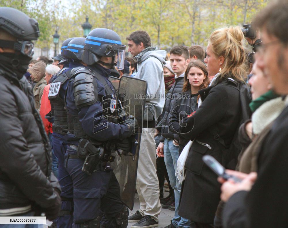 French police detain hundreds of climate change protestors