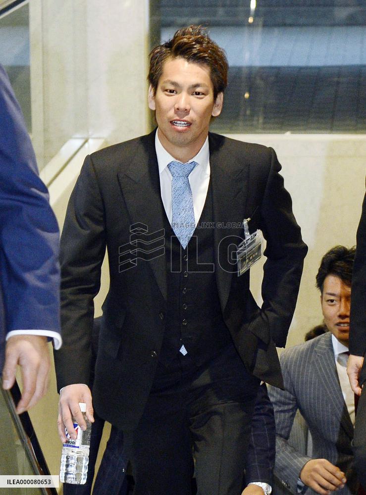 Baseball: Carp to post All-Star Maeda to major leagues
