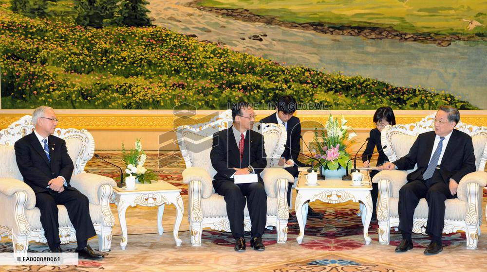 Japanese lawmakers, China's political adviser discuss bilateral ties