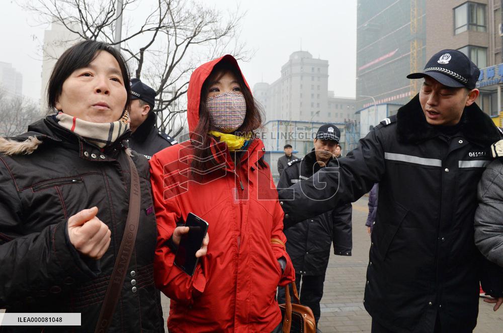 Chinese human rights lawyer to attend 1st hearing