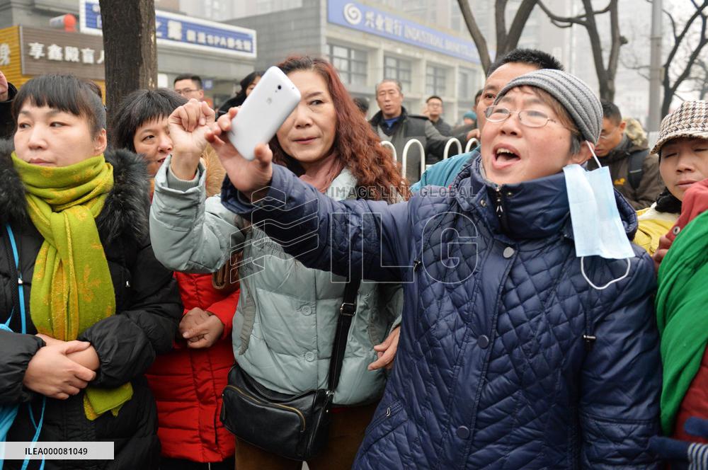 Chinese human rights lawyer to attend 1st hearing