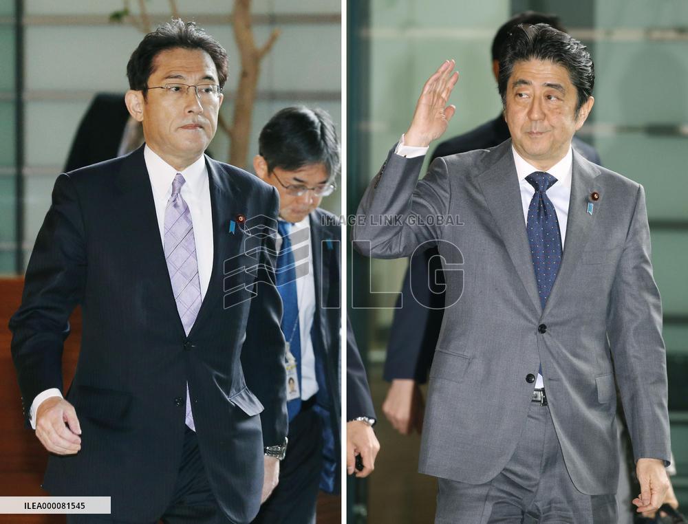 Abe tells Kishida to visit S. Korea by year-end over comfort women