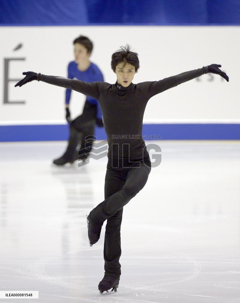 Hanyu in high spirits with 4th straight nationals in sight
