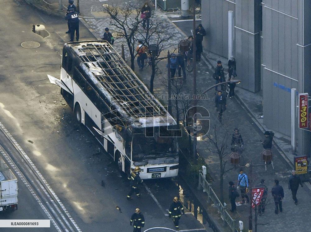 Tourist bus burnt in Tokyo, no one hurt