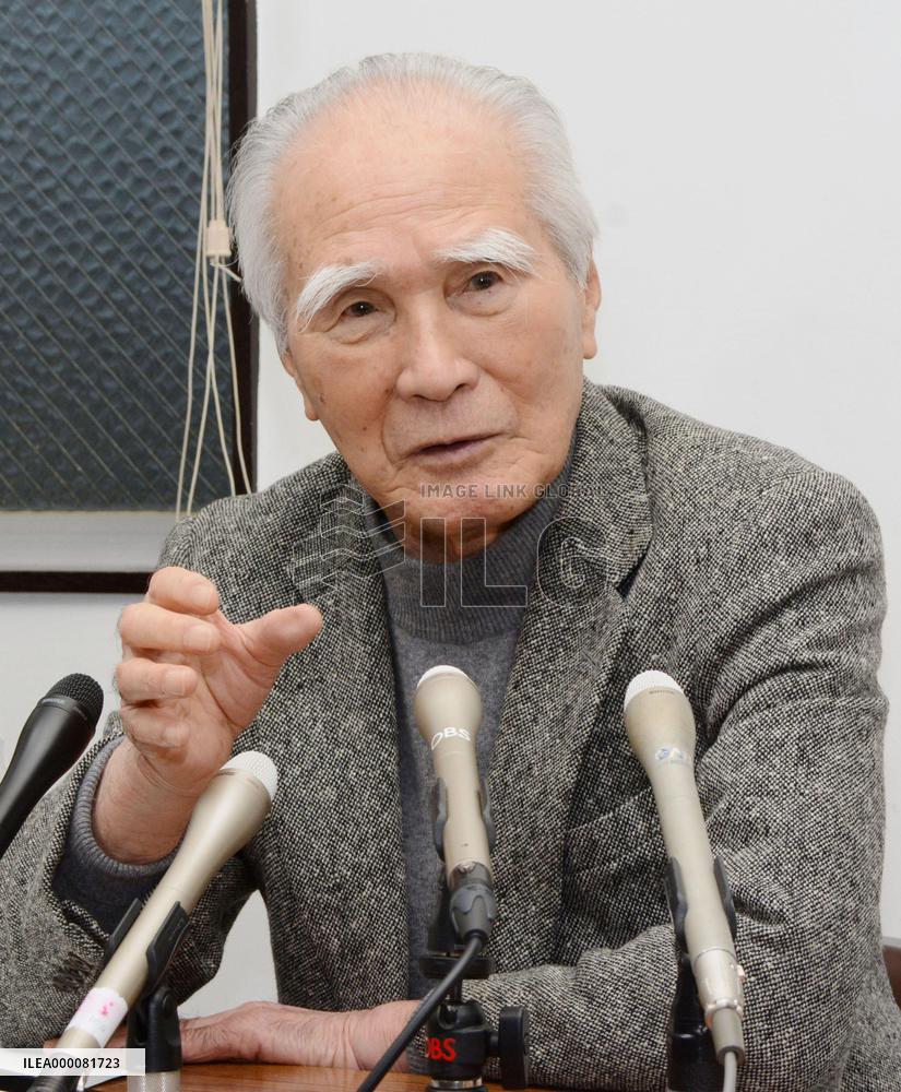 Ex-PM Murayama welcomes deal to resolve "comfort women" issue
