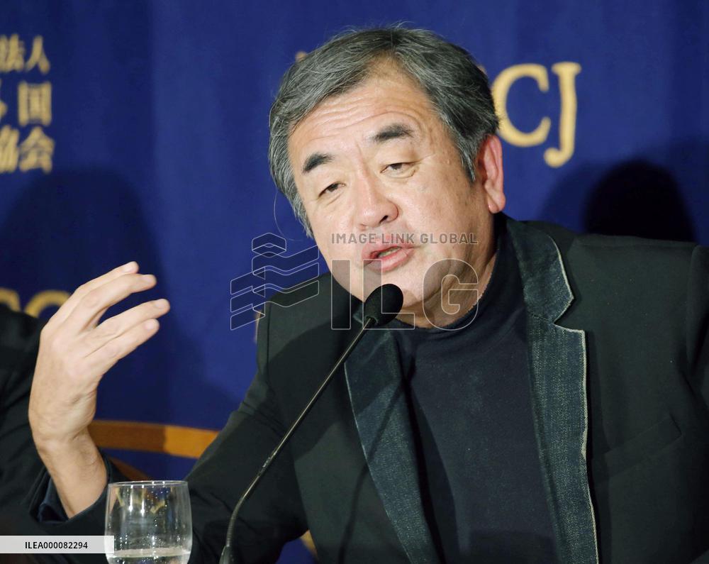 Tokyo Olympics stadium architect denies allegations over similarity