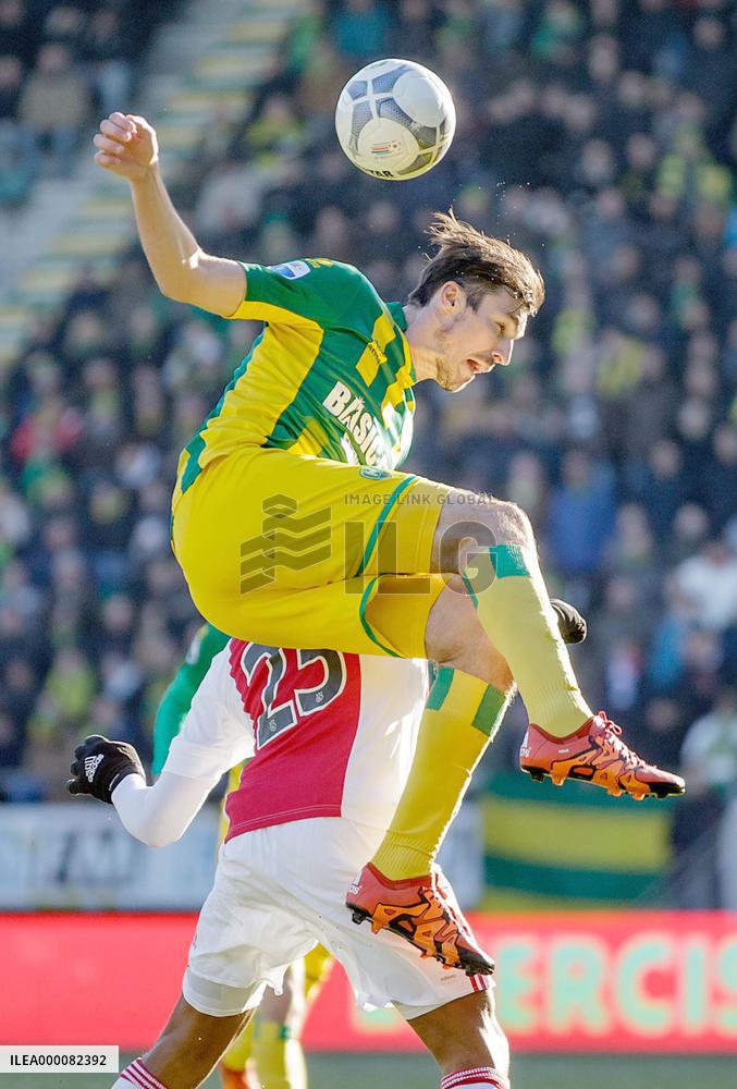 Havenaar in action in Den Haag's loss