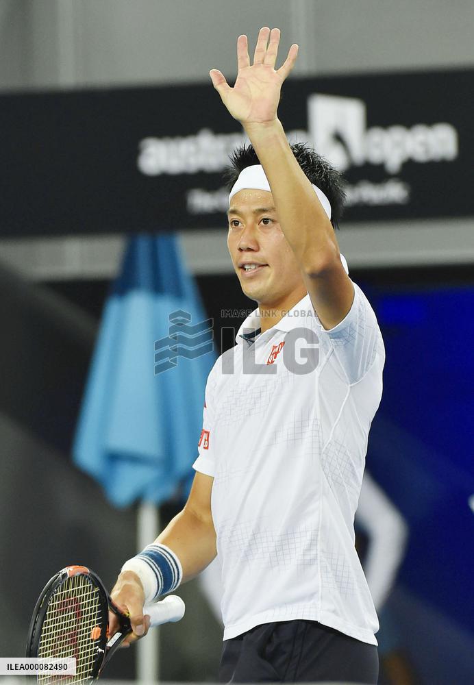 Nishikori reaches Aussie Open 3rd round