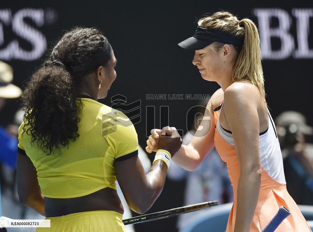 Williams storms through to Australian Open semifinals