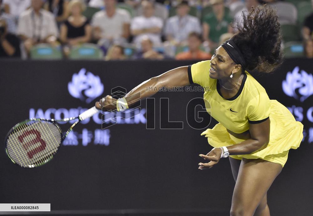 Williams beats Radwanska in Australian Open semifinal