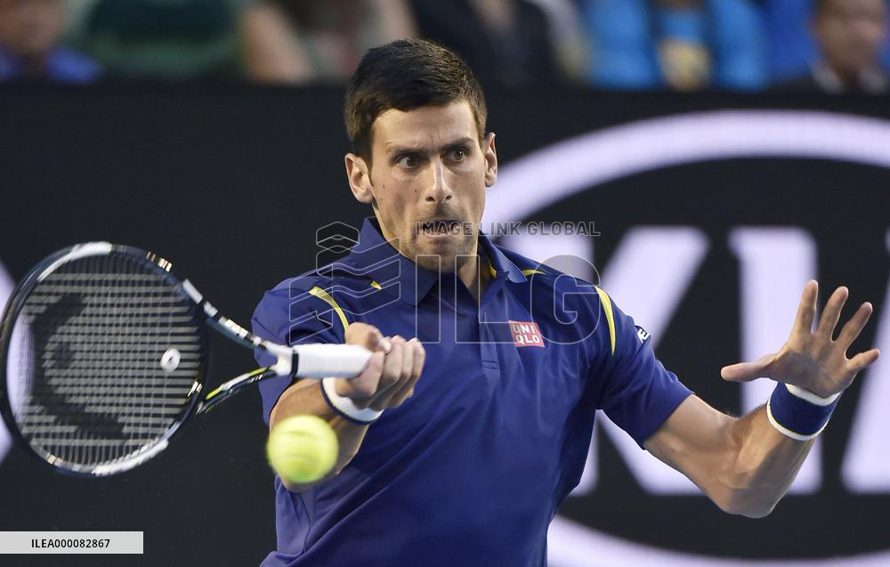 Djokovic, Federer vie for spot in Australian Open final