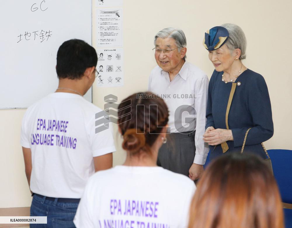 Japan emperor, empress in Manila