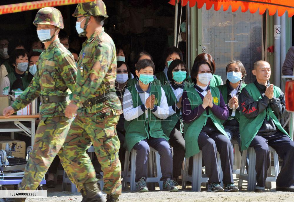 Search-and-rescue operations at quake-hit Taiwan site