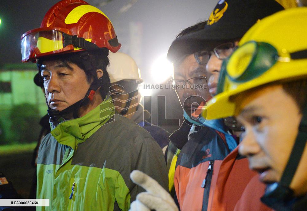 Rescue operations continue in quake-hit Tainan