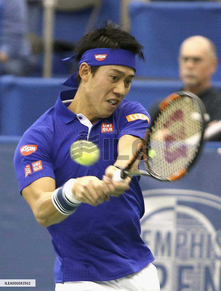 Nishikori victorious in opener of title defense