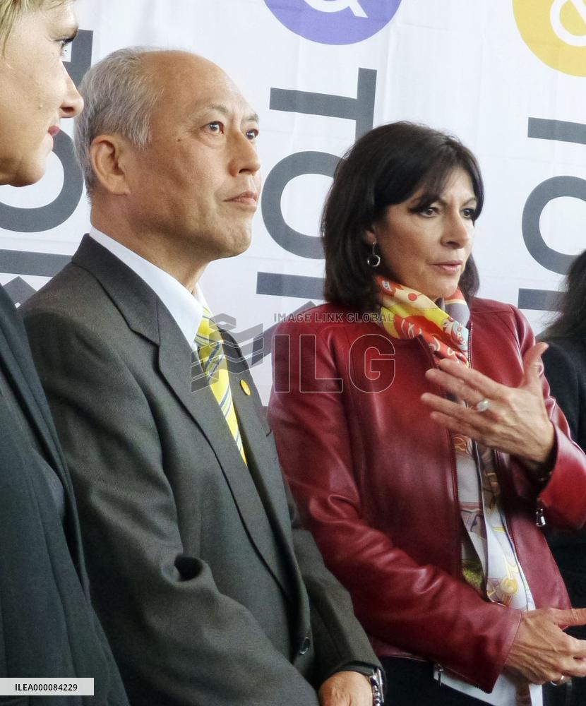 Paris Mayor Hidalgo visits Tokyo