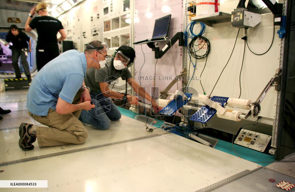 Japanese astronaut Onishi prepares for travel into space