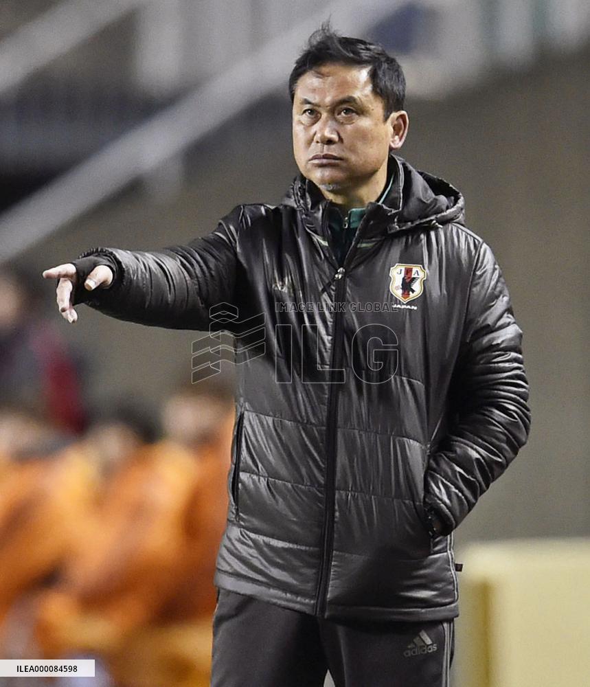 Soccer: Japan edge N. Korea in coach Sasaki's final game