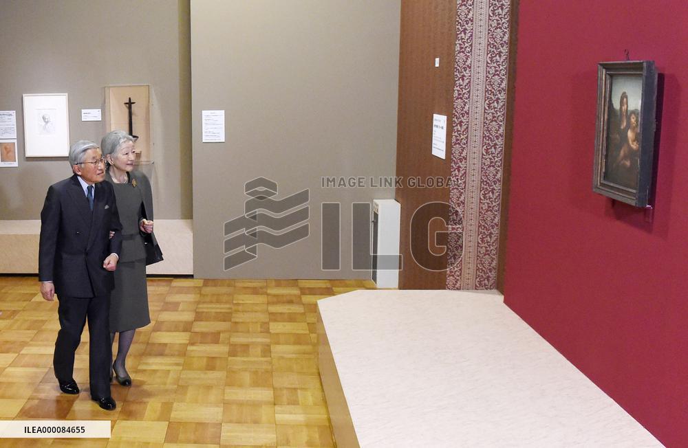 Emperor, empress visit Leonardo Da Vinci exhibition