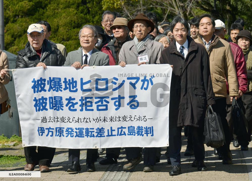 A-bomb survivors seeks shutdown of nuclear plant