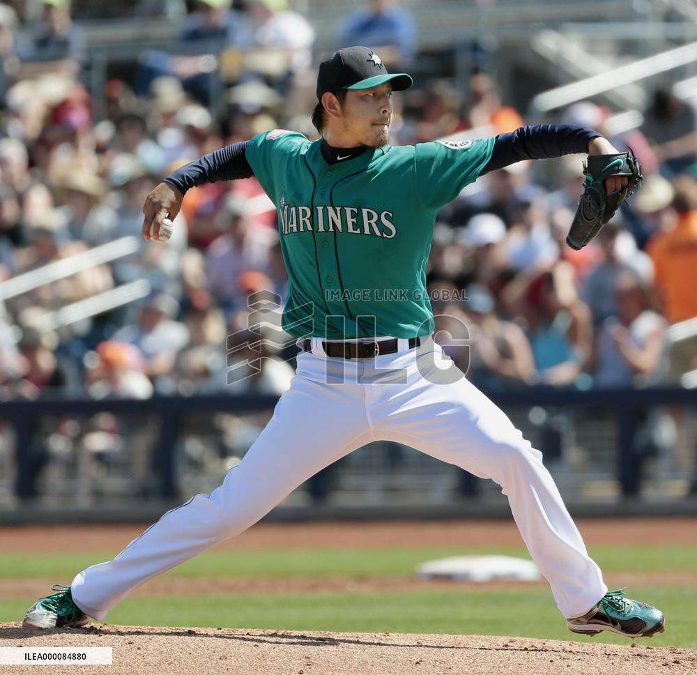 Iwakuma roughed up for 5 runs