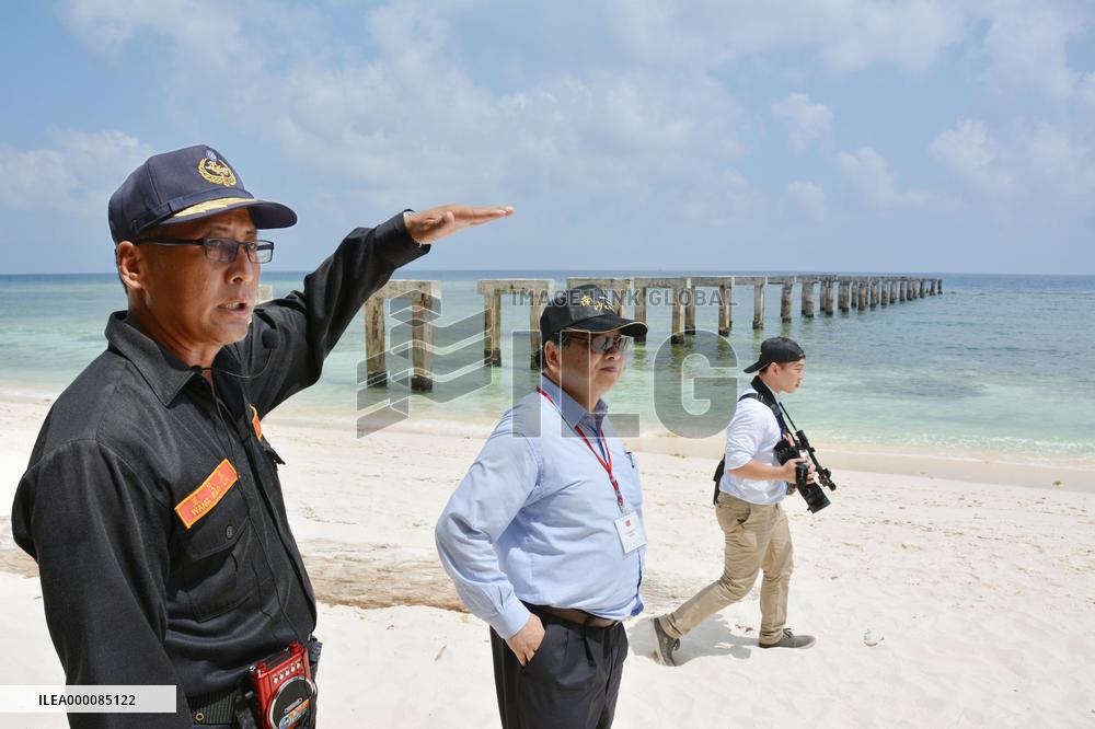 Taiwan-controlled islet in S. China Sea shown to foreign media