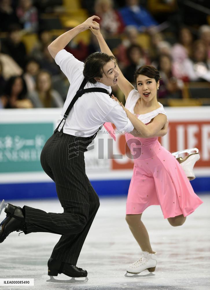 Muramoto, Reed perform free dance at world c'ships