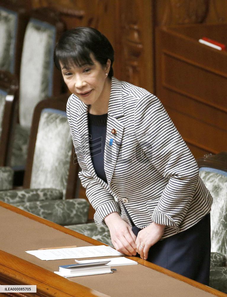 Japan's Diet OKs legal change to allow voting at stations, malls