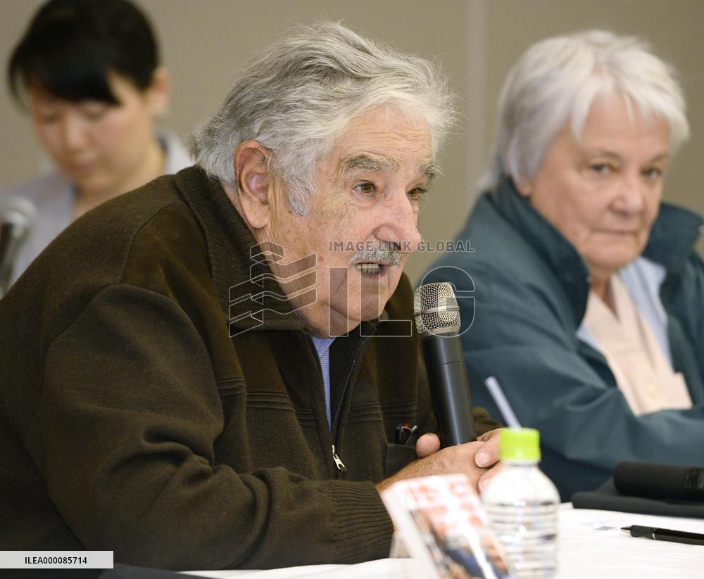 Ex-Uruguayan president Mujica visits Japan