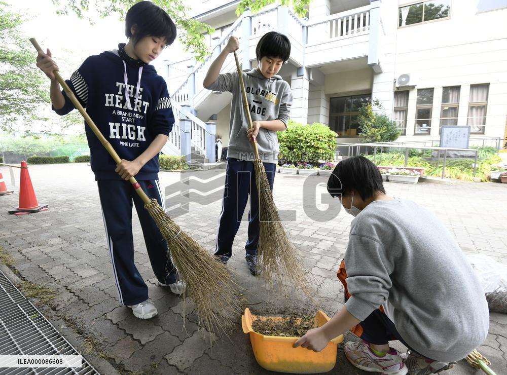Nearly two-thirds of Kumamoto schools remain closed after quakes