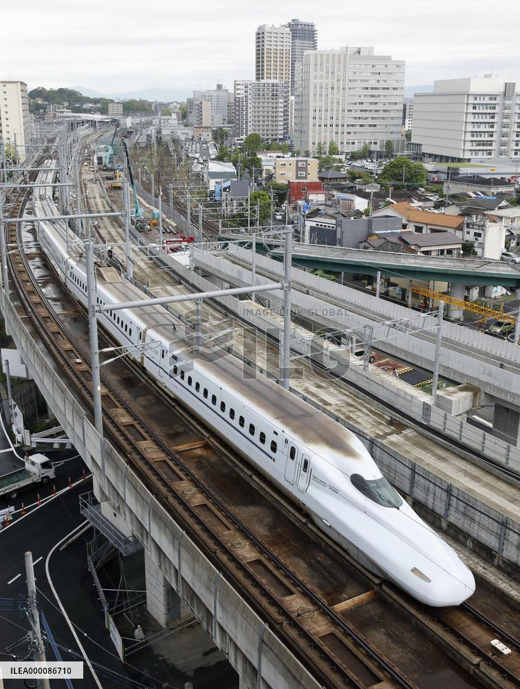 Entire Kyushu bullet-train line resumes