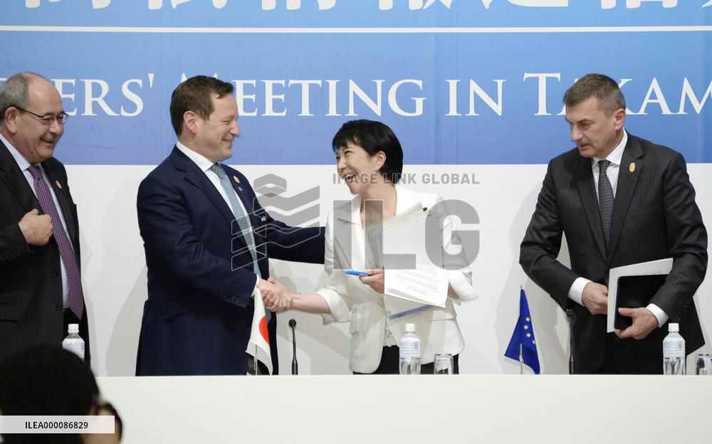 G-7 ministers vow to secure open Internet with private sector help