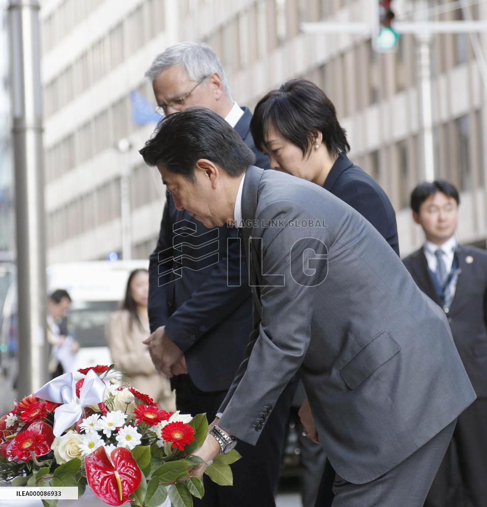 Japanese PM Abe visits scene of Brussels terror attacks